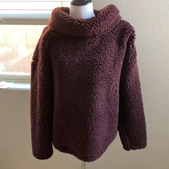 NWOT fluffy cowl neck sweater size XL - Picture 3 of 6